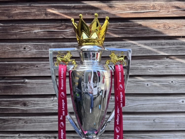 Foto De Premier League Trofee op de ALSIN-dag!